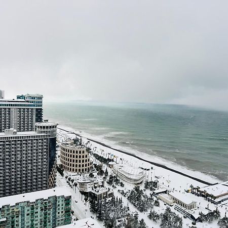 Orbi City Apartments On The Beach Batumi Exterior photo