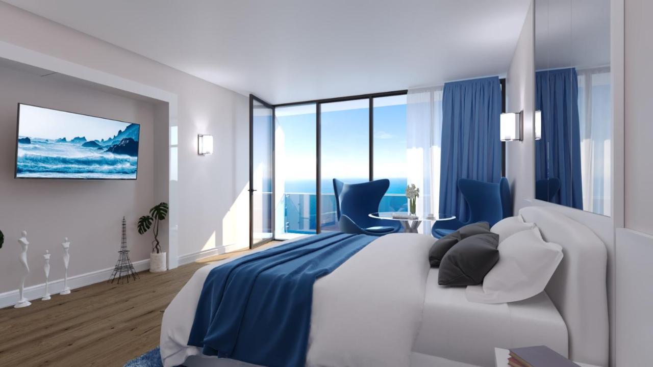 Orbi City Apartments On The Beach Batumi Exterior photo